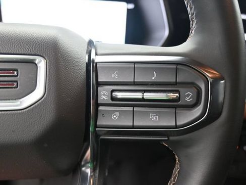 Used 2025 GMC Canyon AT4 w/ Nightfall Edition AWD/4WD image 29