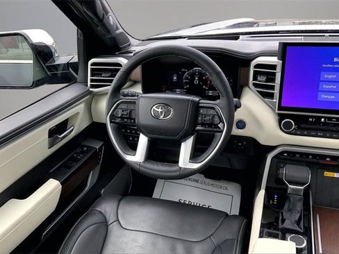 Used 2024 Toyota Sequoia Capstone image 11