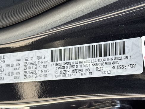 Used 2019 RAM 1500 Limited AWD/4WD image 35
