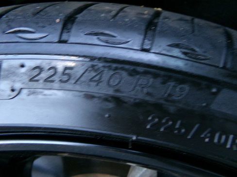 Used 2023 Genesis G70 2.0T w/ Sport Prestige Package image 30