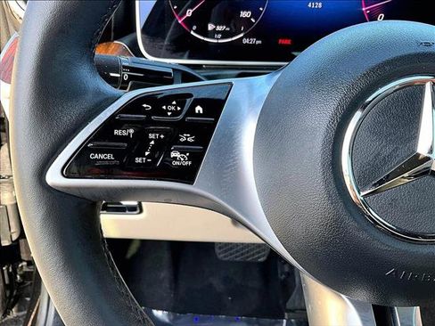 Used 2025 Mercedes-Benz C 300 Sedan image 20