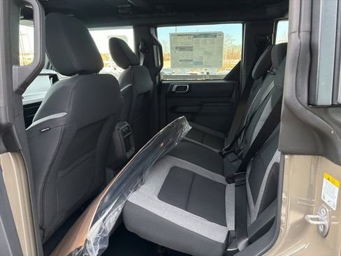 New 2025 Ford Bronco Big Bend image 7