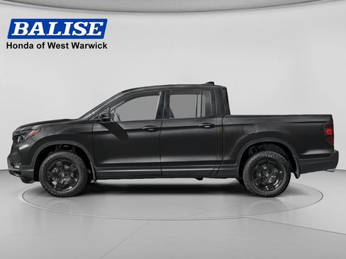New 2026 Honda Ridgeline Black Edition image 3