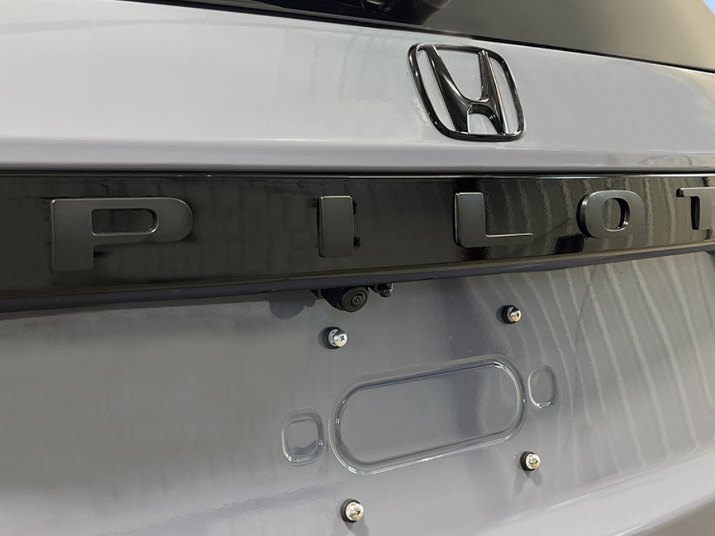 New 2026 Honda Pilot Touring image 9