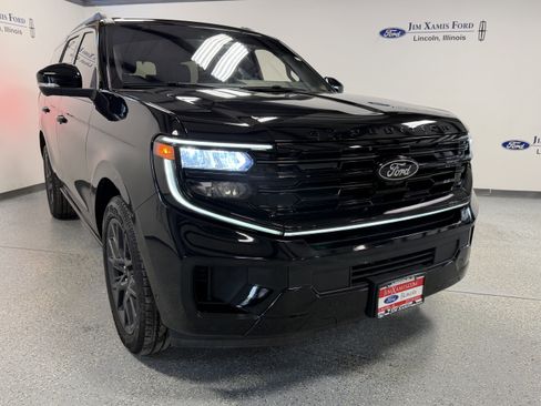 Used 2025 Ford Expedition Platinum w/ Stealth Performance Package AWD/4WD image 39