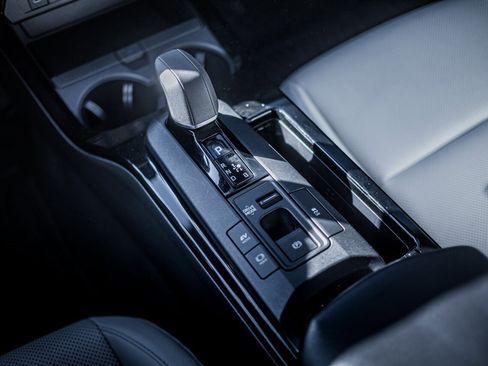 Used 2024 Toyota Prius XLE image 27