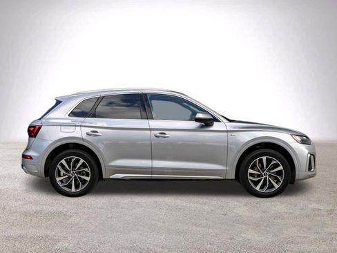 Used 2023 Audi Q5 2.0T Premium Plus w/ Premium Plus Package AWD/4WD image 10