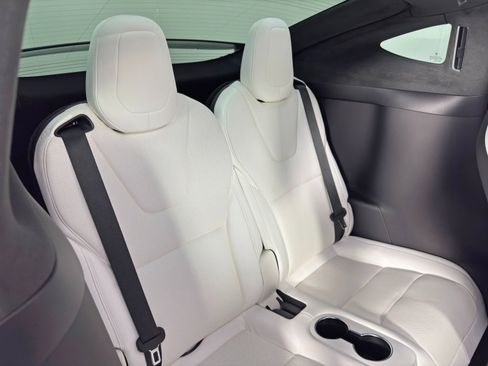 Used 2022 Tesla Model X Plaid image 41