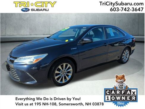 Used 2015 Toyota Camry XLE image 1