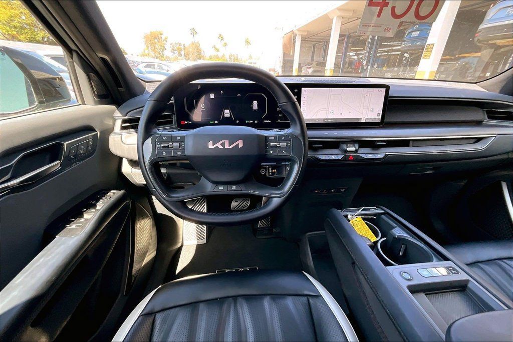Used 2024 Kia EV9 GT-Line AWD/4WD image 8