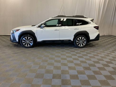 Used 2023 Subaru Outback Touring XT w/ Popular Package #2 image 14