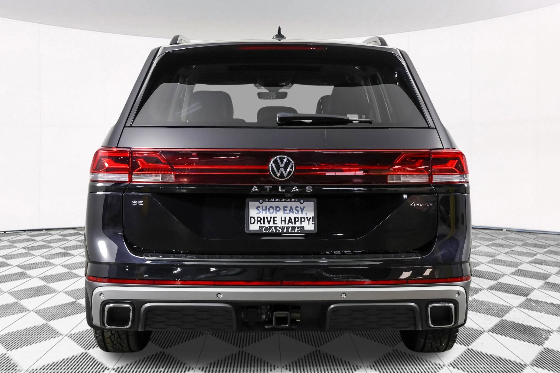 Used 2025 Volkswagen Atlas Peak Edition SE AWD/4WD image 18