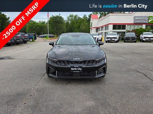 New 2025 Kia K5 LXS image 2