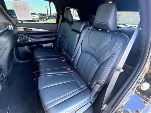 Used 2025 INFINITI QX60 Luxe w/ Black Edition image 36
