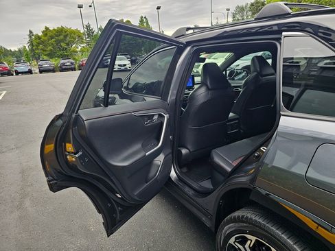 Used 2023 Toyota RAV4 XSE w/ Weather Package AWD/4WD image 16