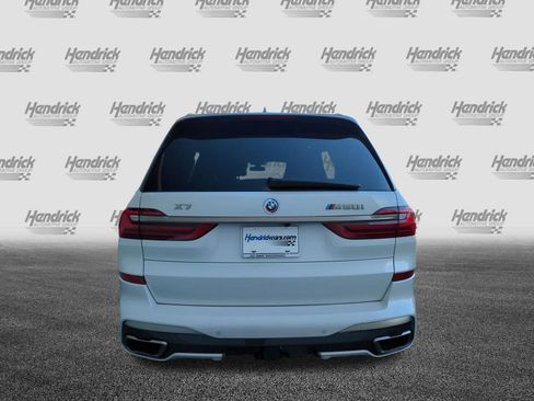 Certified 2022 BMW X7 M50i image 9