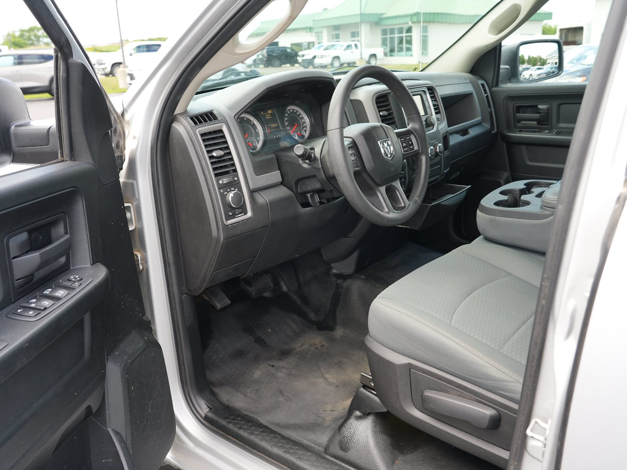 Used 2018 RAM 1500 Tradesman w/ Popular Equipment Group AWD/4WD image 14