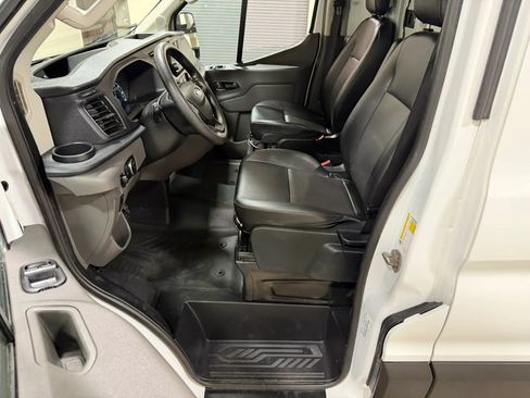 Used 2023 Ford Transit 250 148 High Roof Extended RWD image 35