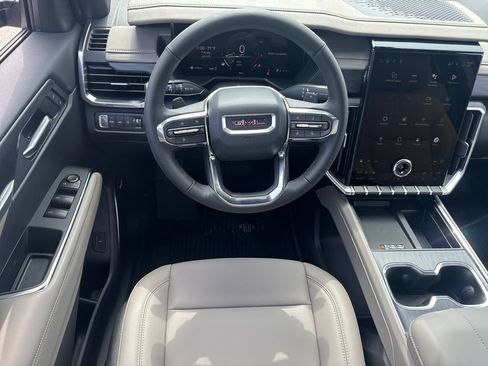 New 2026 GMC Acadia Elevation w/ Black Edition AWD/4WD image 13