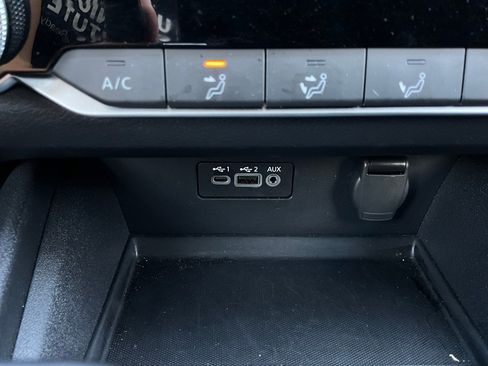 Used 2025 Nissan Altima 2.5 SV image 25