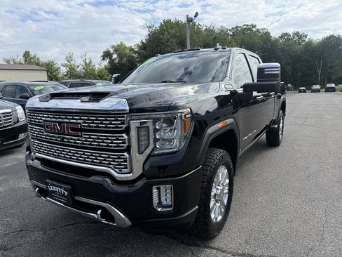 Used 2020 GMC Sierra 2500 Denali w/ Denali Ultimate Package AWD/4WD image 2