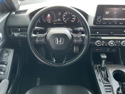 Used 2023 Honda Civic Sport image 15