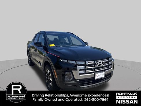 Used 2025 Hyundai Santa Cruz SEL AWD/4WD image 3