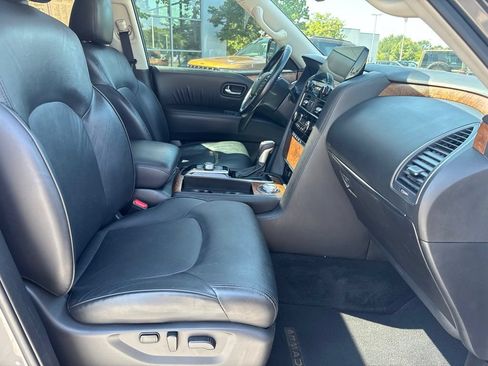 Used 2021 Nissan Armada SL w/ Captain's Chairs Package AWD/4WD image 29
