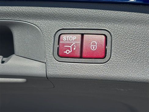 Used 2020 Mercedes-Benz GLE 350 4MATIC image 16