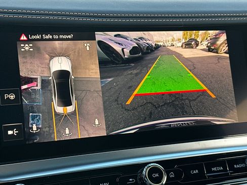 New 2026 Bentley Flying Spur Plug-In Hybrid AWD/4WD image 22
