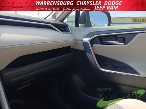 Used 2021 Toyota RAV4 Limited w/ Limited Grade Weather Package AWD/4WD image 23
