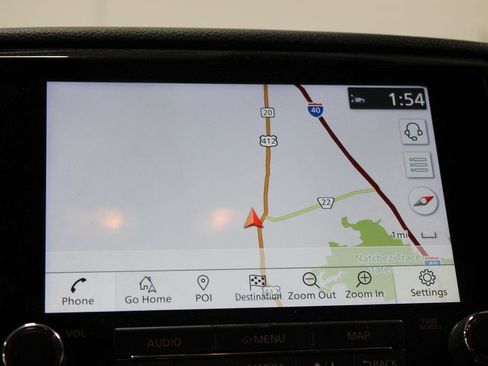 Used 2022 Nissan Titan SV w/ SV Convenience Package image 32