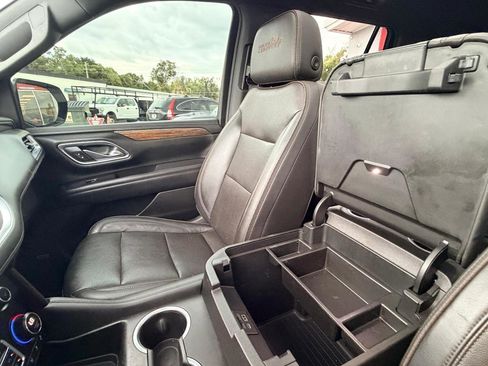 Used 2021 Chevrolet Tahoe High Country w/ Premium Package RWD image 26