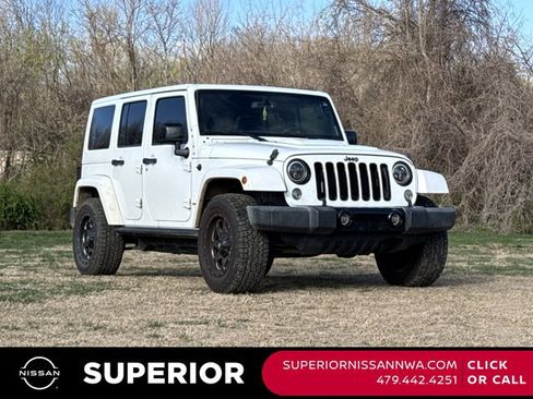 Used 2015 Jeep Wrangler Unlimited Sahara image 1
