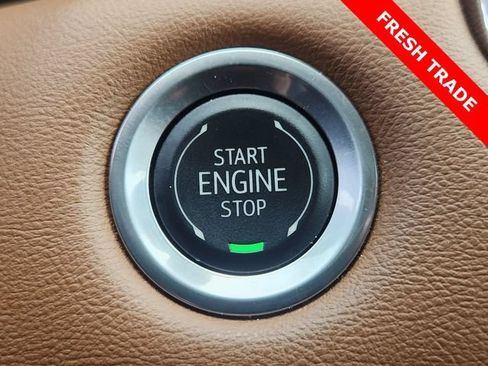 Used 2024 GMC Canyon AT4 w/ Technology Package AWD/4WD image 19