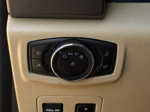 Used 2019 Ford F150 XLT w/ Equipment Group 302A Luxury RWD image 24