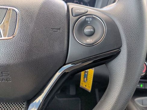 Used 2019 Honda HR-V LX image 21