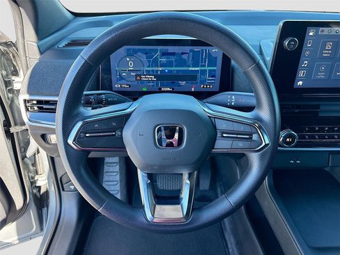 Certified 2024 Honda Prologue EX image 13