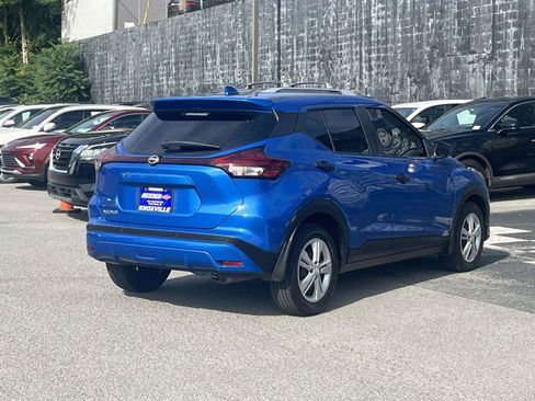 Used 2022 Nissan Kicks S w/ Interior Electronics Package FWD image 6