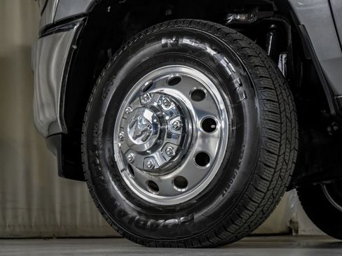 Used 2024 RAM 3500 Tradesman w/ Chrome Appearance Group image 52