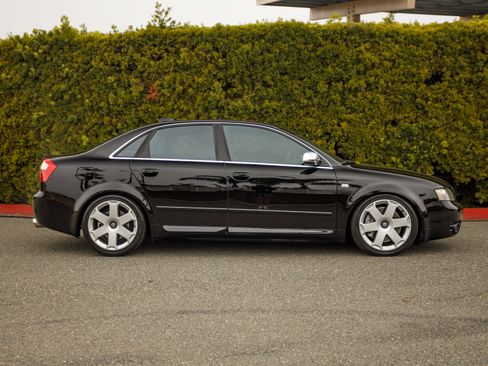 Used 2004 Audi S4 Sedan image 4