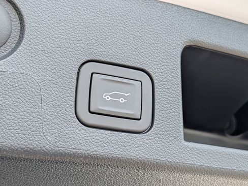 New 2026 GMC Terrain Denali AWD/4WD image 30