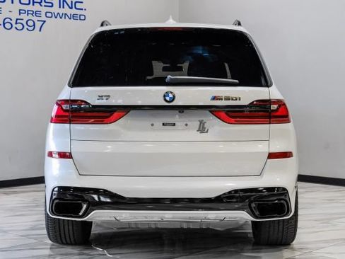 Used 2021 BMW X7 M50i w/ Dynamic Handling Package AWD/4WD image 15