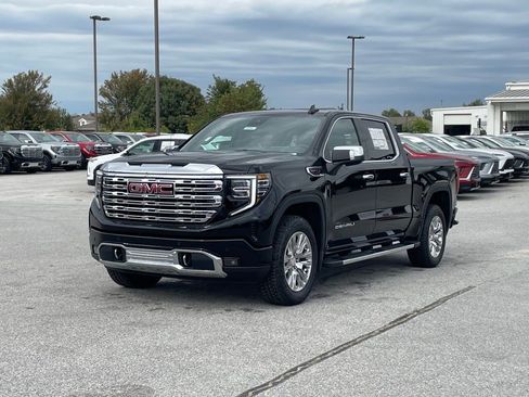 New 2026 GMC Sierra 1500 Denali w/ Technology Package image 3