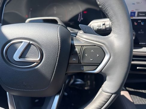 Used 2023 Lexus RX 350 FWD image 17