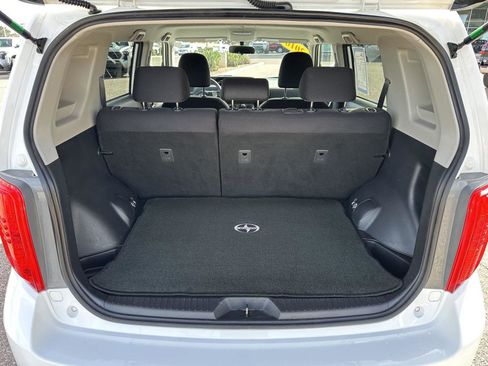 Used 2010 Scion xB Base image 5