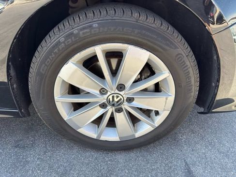 Used 2015 Volkswagen Jetta SE FWD image 8