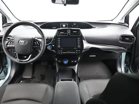 Used 2021 Toyota Prius LE FWD image 15