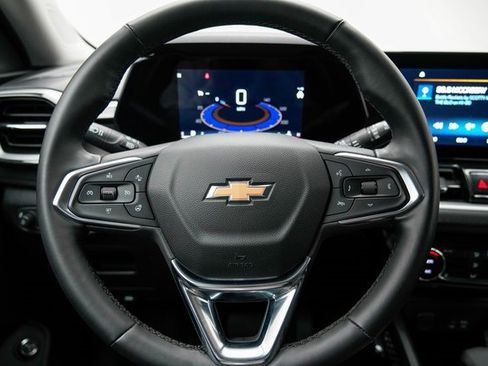 Used 2024 Chevrolet TrailBlazer LT w/ Convenience Package image 4