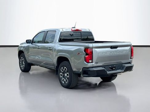 Used 2026 Chevrolet Colorado Z71 w/ Technology Package AWD/4WD image 5